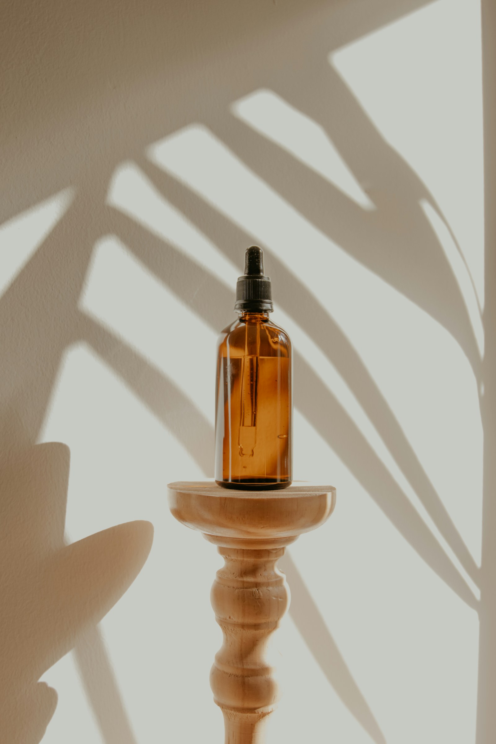 Complete guide to cold process soap making from oil selection to cure tracking